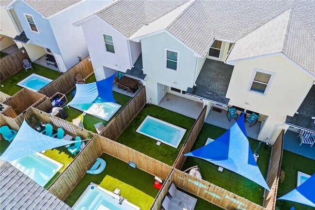 Building Photo - 14010 Fortuna Bay Dr