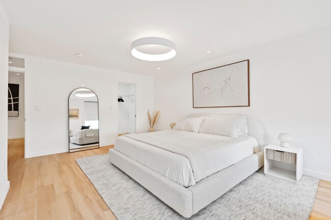 Building Photo - 4037 Penn Ave