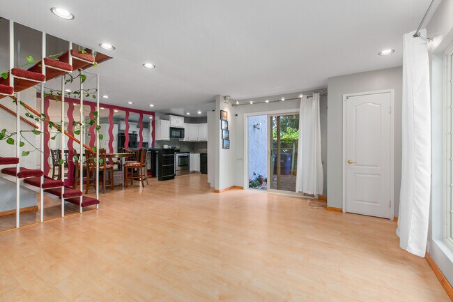 Building Photo - 9556 Easter Way