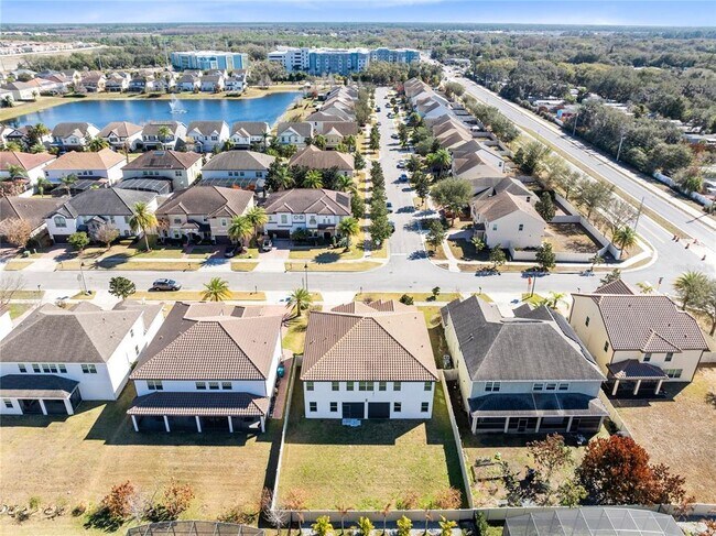 Building Photo - 14978 Fells Ln