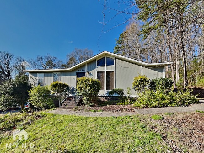 Primary Photo - 5214 Amberwood Cir