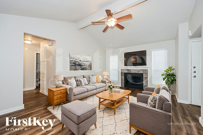 Building Photo - 600 Dayton Rd