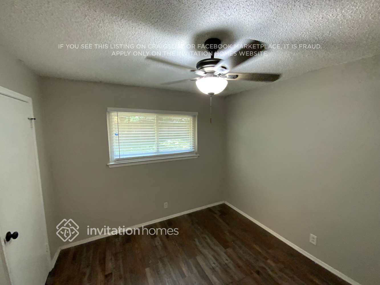 Building Photo - 2805 Ladona Dr