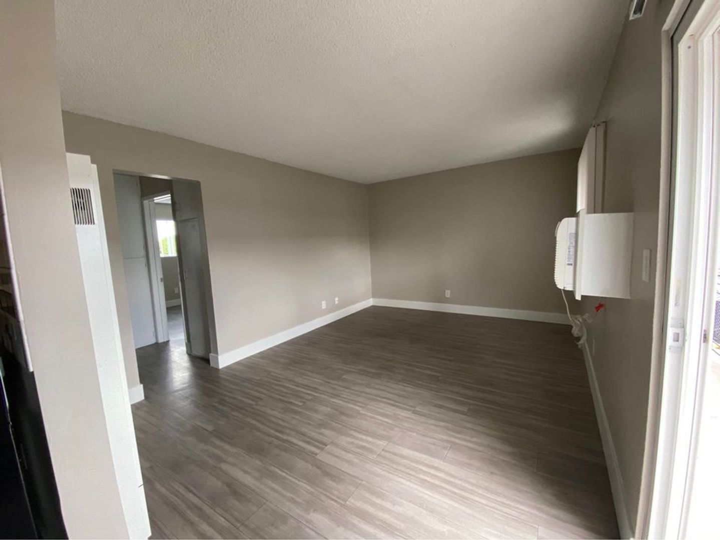 Interior Photo - Willow Glen Apartments