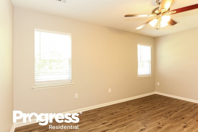 Building Photo - 4336 Chadwell Ln