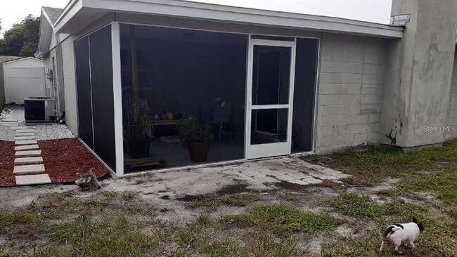 Building Photo - 9240 Sterling Ln