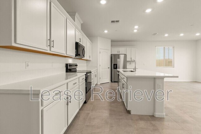 Building Photo - 2385 Sather St