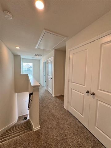 Building Photo - 212 Arbor Dr