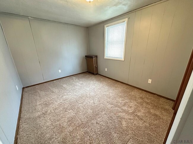 Building Photo - 1695 Solomon Run Rd