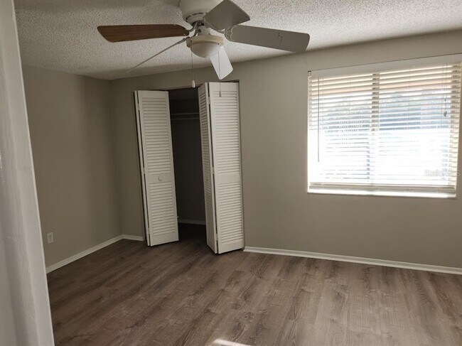 Building Photo - 5507 Pokeweed Ct