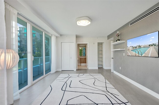 Building Photo - 1170 101st St