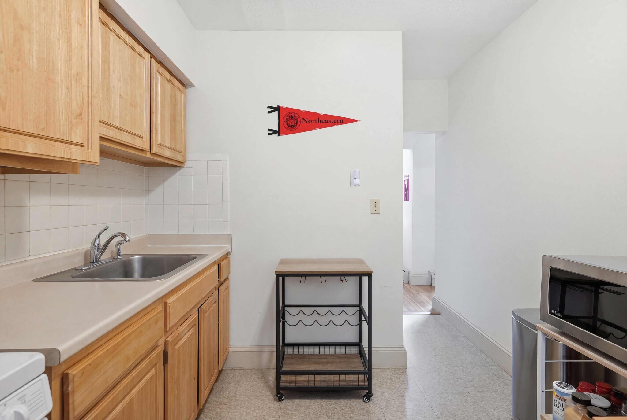 Building Photo - 1464 Tremont St