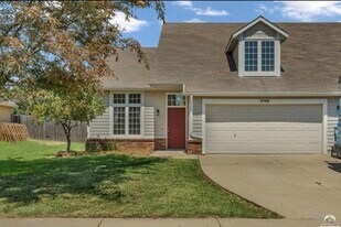 Building Photo - 2726 Harrison Pl