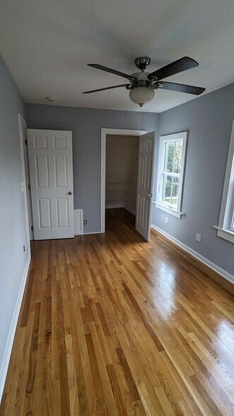 Bedroom - 1 West St