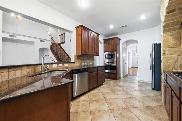 Building Photo - 12845 Homestretch Dr