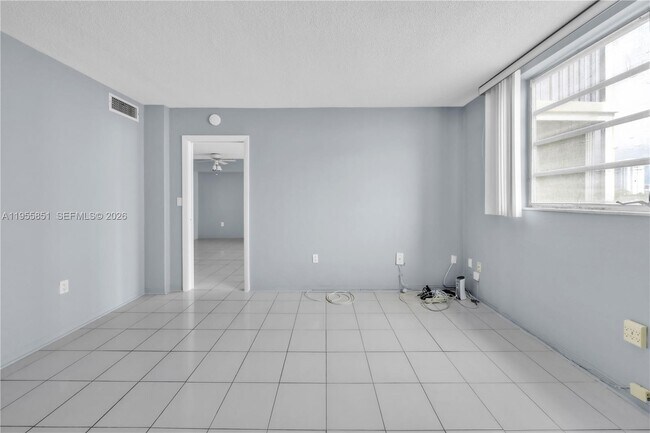 Building Photo - 3030 Marcos Dr