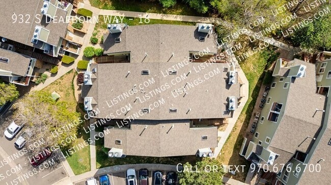 Building Photo - 932 S Dearborn Way