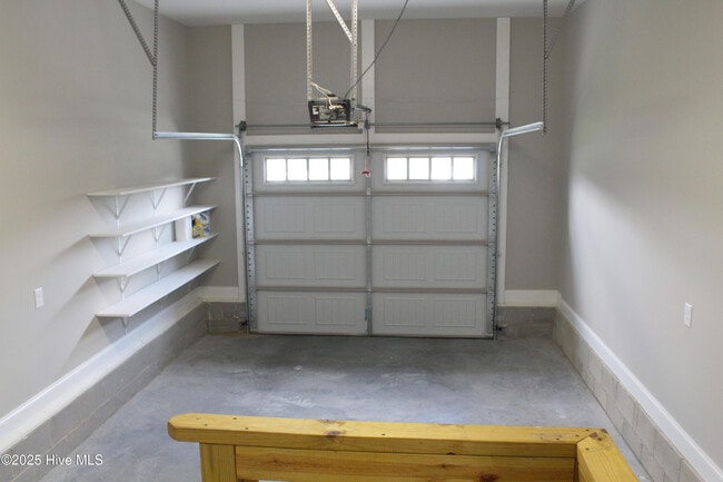Building Photo - 16 Cypress Cir