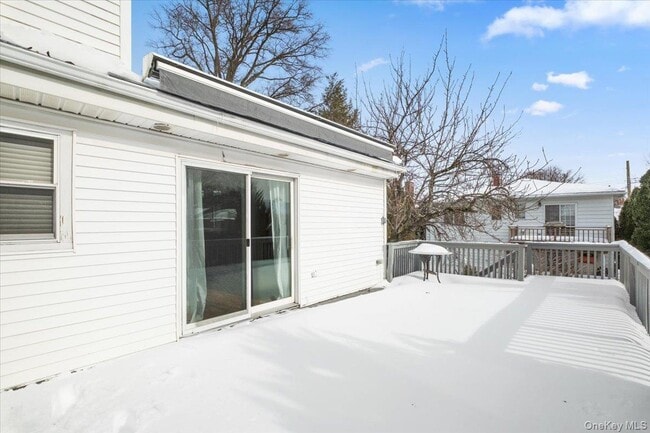 Building Photo - 48 Madison Rd