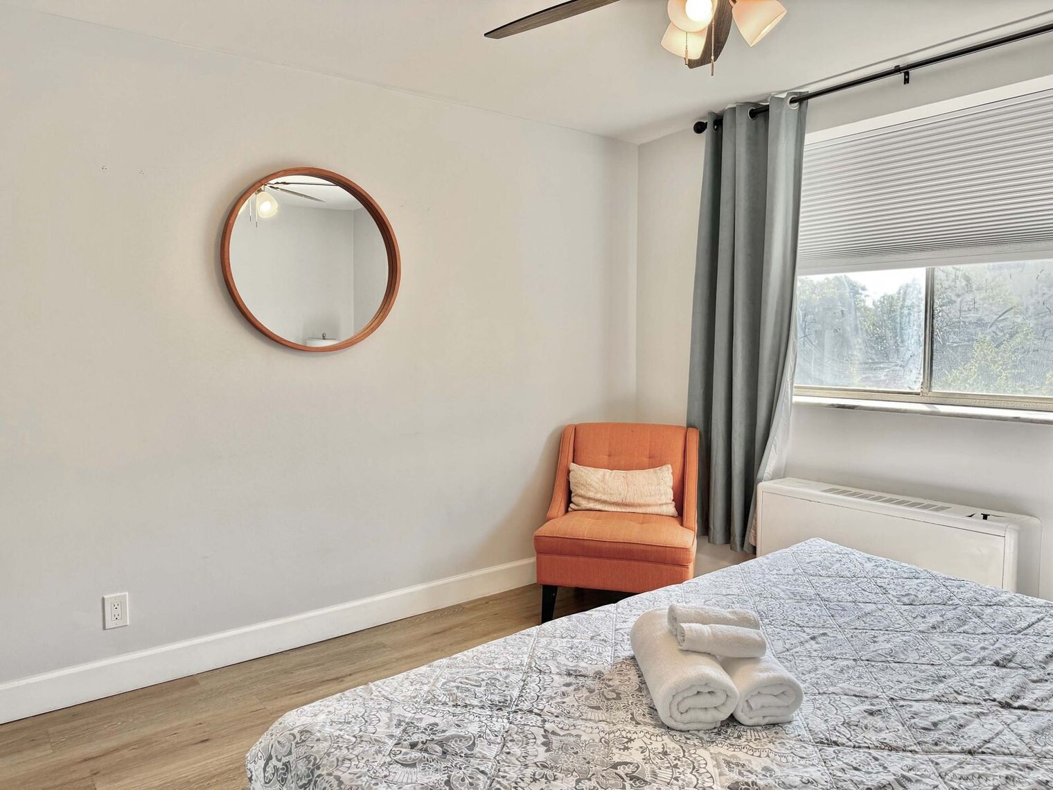 Building Photo - 215 Piedmont Ave NE