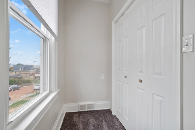 Building Photo - 134 Wynoka St