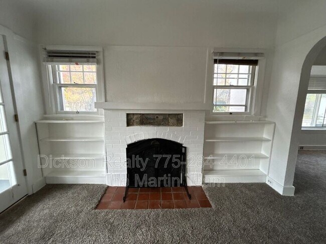 Building Photo - 901 Walker Ave