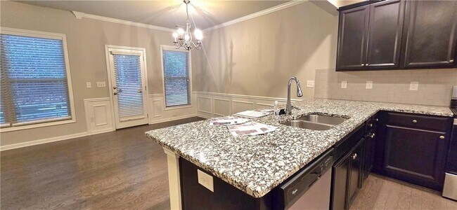 Building Photo - 631 Justins Pl Ln