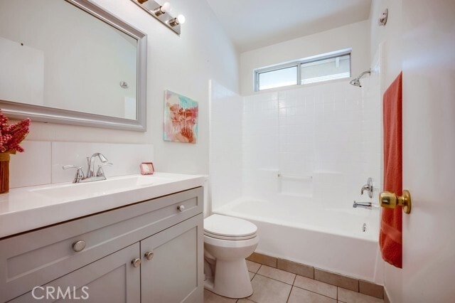 Building Photo - 14141 Tuolumne Ct