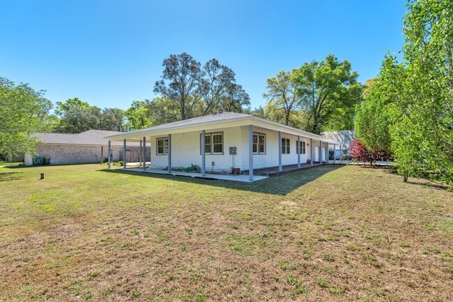 Building Photo - 307 Palmetto Ave