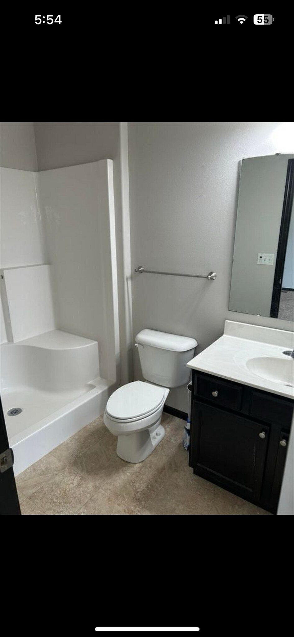 Primary Ensuite - 47 Renee Ln
