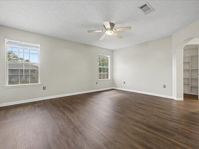 Building Photo - 3151 Border Creek Dr