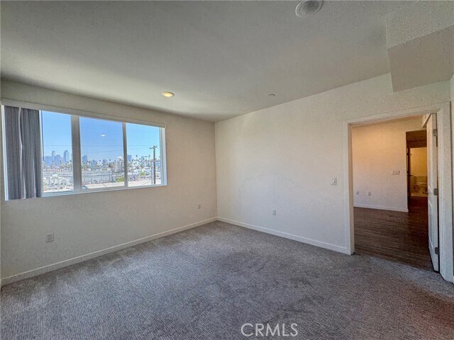 Building Photo - 1025 S Berendo St