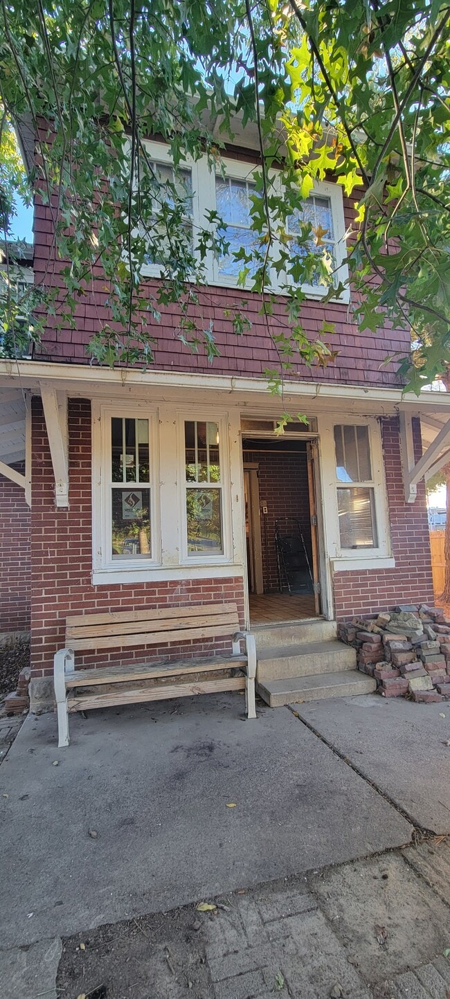 Building Photo - 1301 13th St