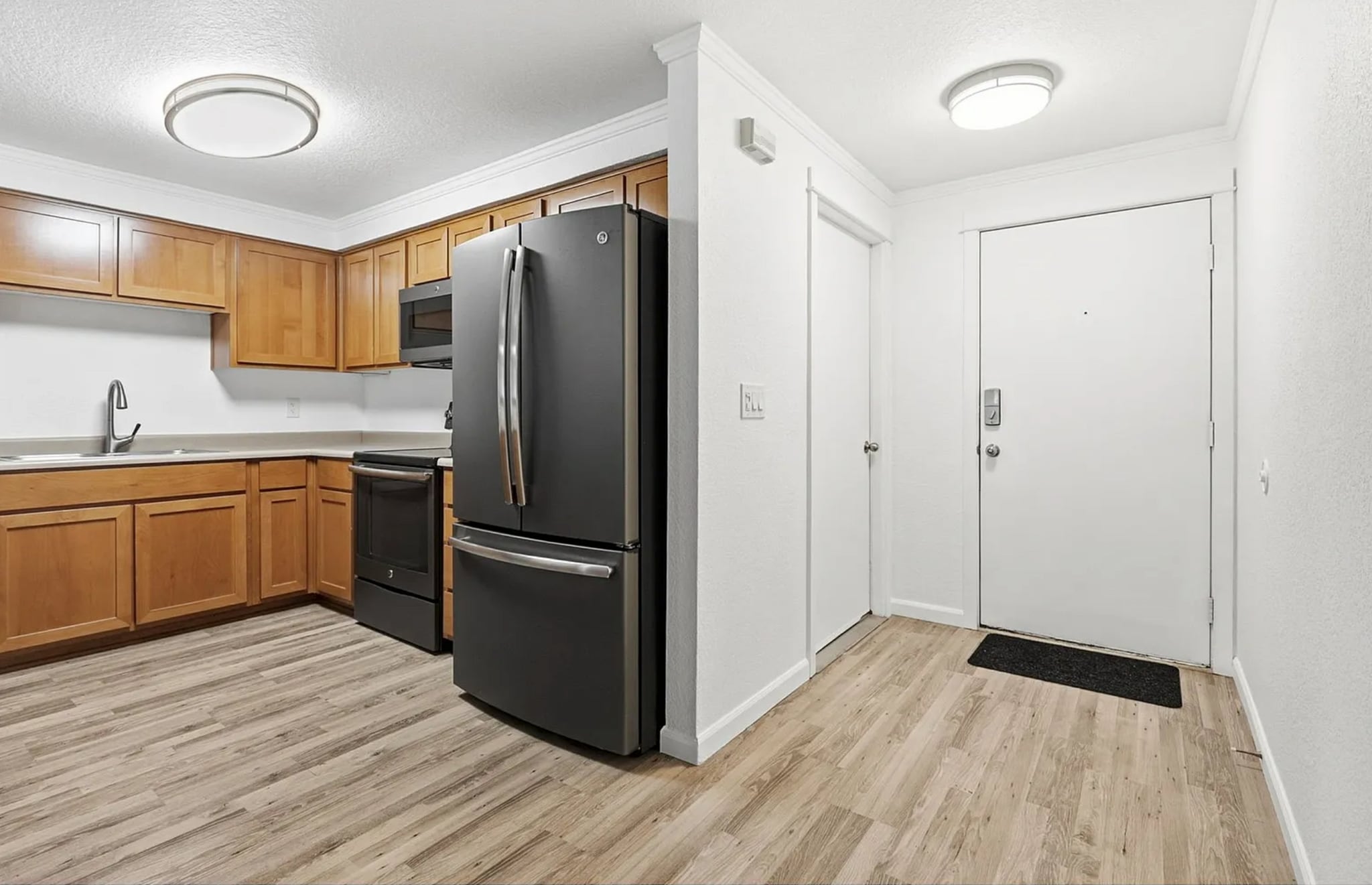 Building Photo - 510 SE 157th Ave