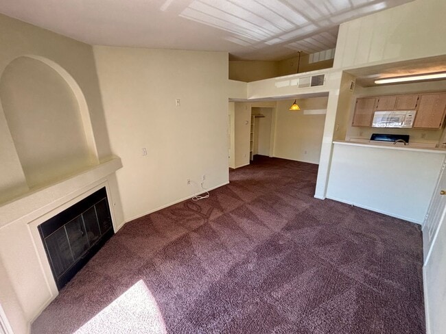 Building Photo - Fabulous1BED/2BATH Condo located in Spring Valley Area  — Enjoy Rent-Free Holidays!