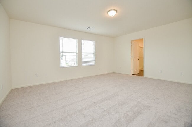 Building Photo - 1025 Long Bay Ct