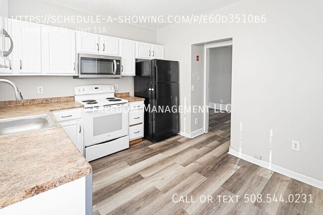 Building Photo - 11 Frederick St