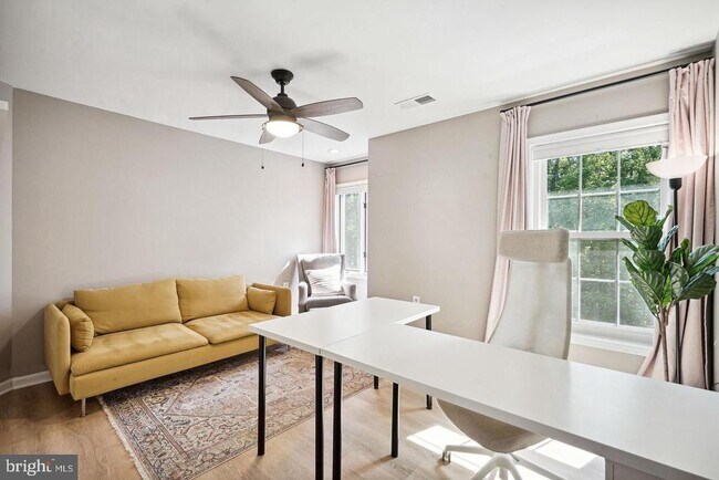 Building Photo - 9502 Vinnia Ct