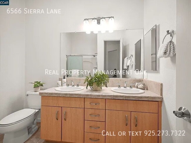 Building Photo - 6566 Sierra Ln