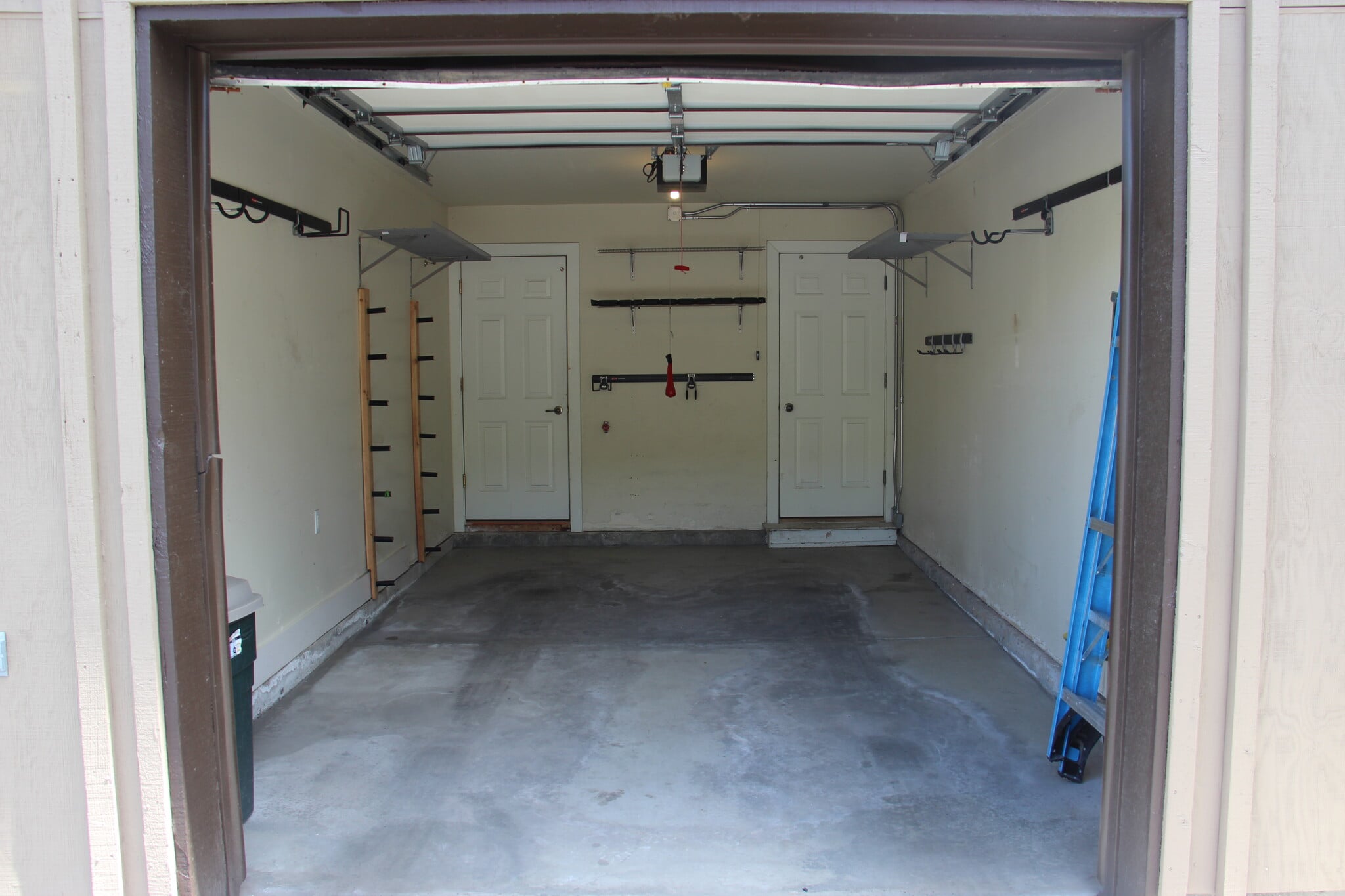 Building Photo - 5133 Cove Canyon Dr