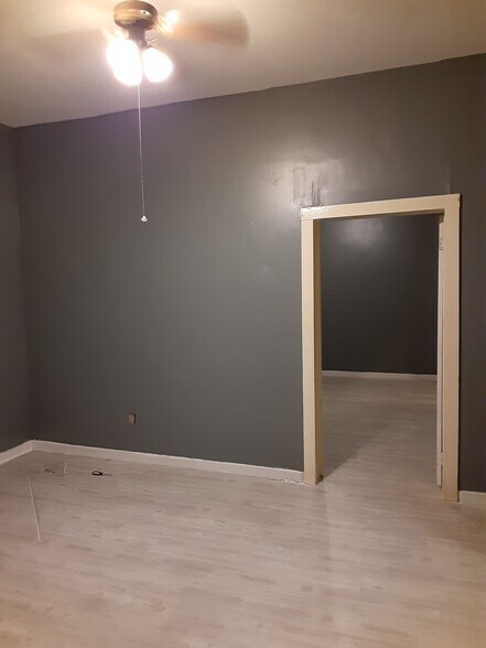 Building Photo - 509 Marine St