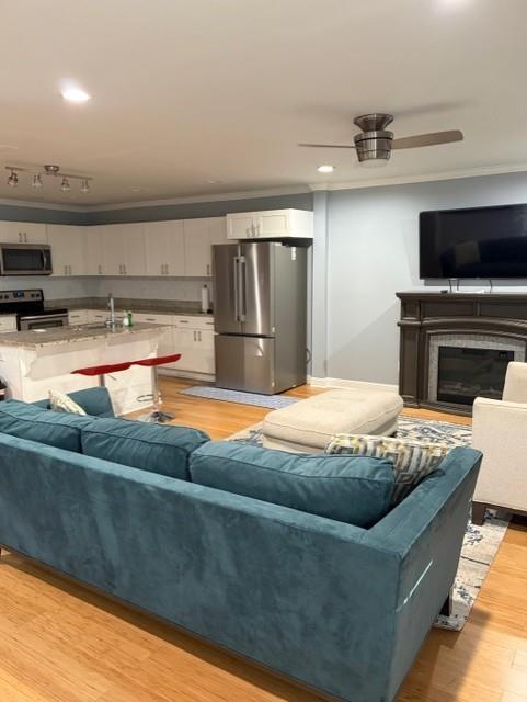 Building Photo - 176 Racine St SW