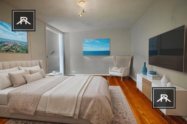 Building Photo - 3 bedroom in Brookline MA 02135
