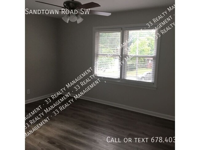 Building Photo - 2333 Sandtown Rd SW