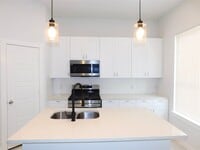 Building Photo - 7002 S Hall St