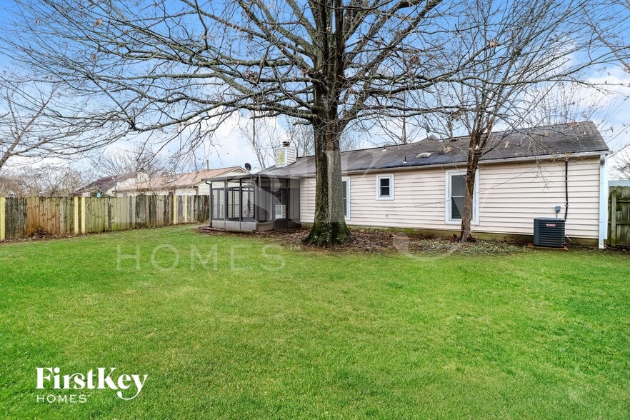 Building Photo - 7124 Country Side Rd
