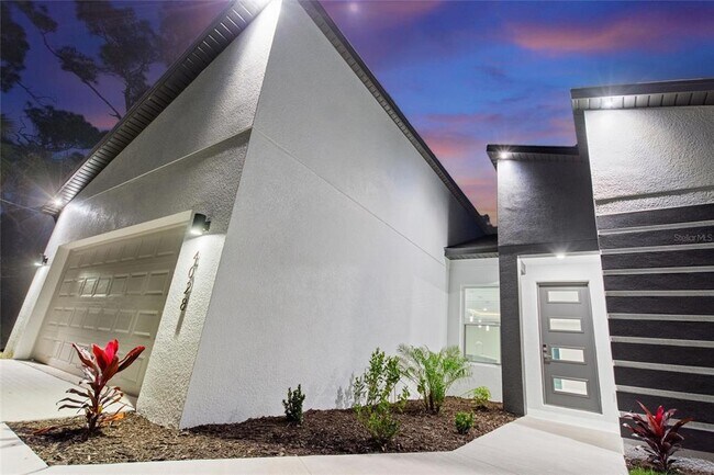 Building Photo - 1813 Greenley Cir