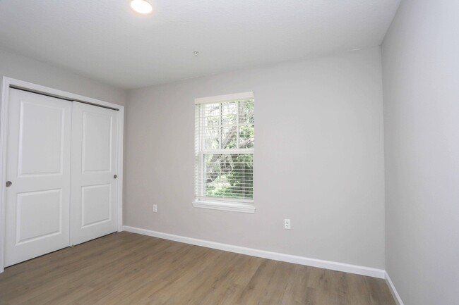 Floorplan - Royal Oak Apartments