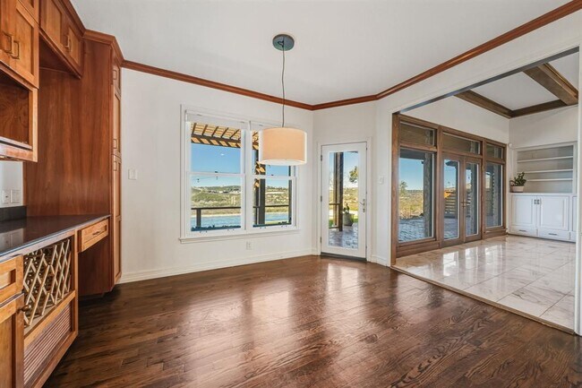 Building Photo - 5836 Westslope Dr