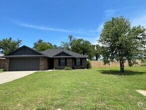 Building Photo - Fenced yard/Storage building/Close to coll...